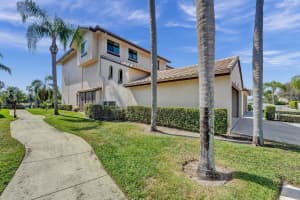 240 Captains Walk 510, Delray Beach, FL 33483 - MLS#F10527161