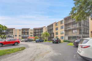 3900 N Hills Dr 301, Hollywood, FL 33021 Sold 10/29/25