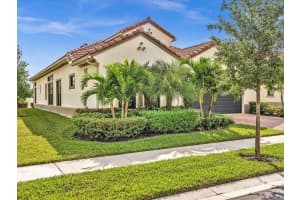 8928 Bastille Circle, Parkland, FL 33076 - MLS#F10527169