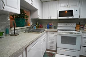 3774 Inverrary Blvd 101P, Lauderhill, FL 33319 - MLS#F10527183