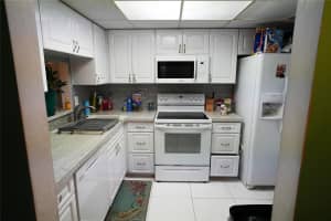 3774 Inverrary Blvd 101P, Lauderhill, FL 33319 - MLS#F10527183