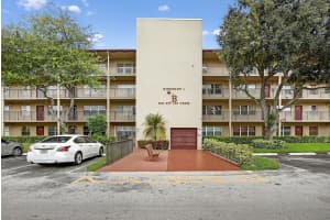 850 SW 133rd Ter 118 B, Pembroke Pines, FL 33027 Sold 11/07/25