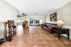 1711 NE 40th Ct, Oakland Park, FL 33334 - MLS#F10527259