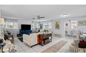 6322 Royal Palm Blvd, Margate