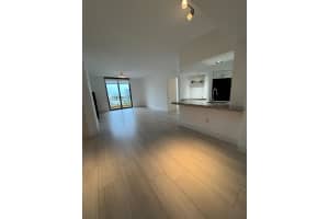 110 N Federal Hwy 1002, Fort Lauderdale, FL 33301 - MLS#F10527327