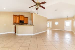 431 SE Faith Terrace, Port Saint Lucie, FL 34983 - MLS#F10527334