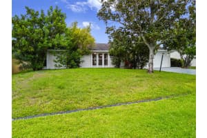 461 Meadow Terrace, Port Saint Lucie, FL 34984 - MLS#F10527345