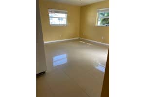 1911 NE 28th St 4, Lighthouse Point, FL 33064 - MLS#F10527349