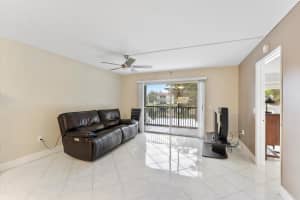 850 SW 138th Ave 208D, Pembroke Pines, FL 33027 - MLS#F10527361