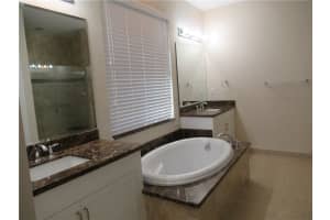 8935 Watercrest Cir, Pompano Beach, FL 33076 - MLS#F10527365