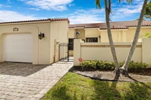 2522 Deer Creek Emerald Way, Deerfield Beach, FL 33442 - MLS#F10527370