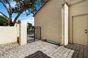 2522 Deer Creek Emerald Way, Deerfield Beach, FL 33442 - MLS#F10527370