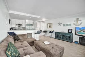 MLS# F10527371, Pompano Beach, Florida 33062