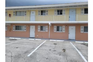1501 Crescent Cir D35, West Palm Beach, FL 33403 - MLS#F10527380