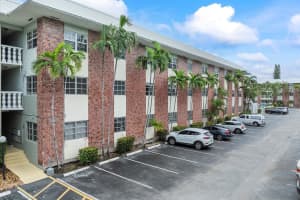 2426 SE 17th St 103A, Fort Lauderdale, FL 33316 - MLS#F10527383