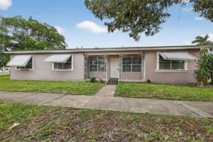 596 Ragan Dr, Miami Springs, FL 33166 - MLS#F10527392