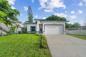 2407 NW 8th st, Fort Lauderdale, FL 33311 - MLS#F10527393