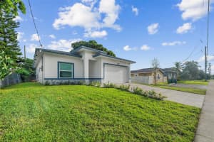 2407 NW 8th st, Fort Lauderdale, FL 33311 - MLS#F10527393
