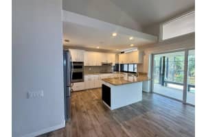 75 N Barfield Dr, Marco Island, FL 34145 - MLS#F10527394