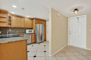3050 NE 16th Avenue 107, Oakland Park, FL 33334 - MLS#F10527412