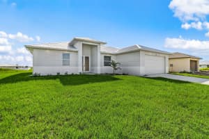 637 Royce Rd, Labelle, FL 33935 - MLS#F10527422