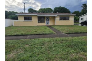 18712 Nw 23rd Ct, Miami Gardens