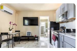 2310 NW 60th Ter, Sunrise, FL 33313 - MLS#F10527428