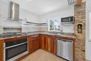 2612 Florida Blvd, Delray Beach, FL 33483 - MLS#F10527431