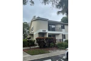 117 Gardens Dr 203, Pompano Beach