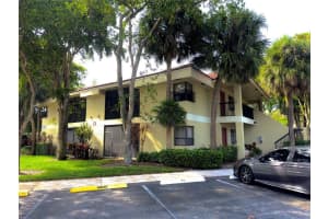 2441 NW 49th Ter, Pompano Beach, FL 33063 - MLS#F10527453