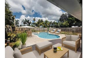 2004 N 40th Ave, Hollywood, FL 33021 Sold 10/27/25