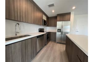 1938 Jackson St 305, Hollywood, FL 33020 - MLS#F10527486