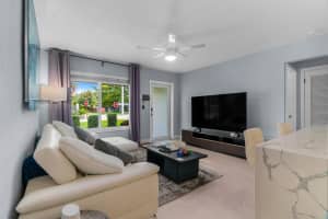 558 NE 28th St, Wilton Manors, FL 33334 Sold 11/18/25