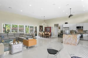 2701 NE 2nd Ave, Wilton Manors, FL 33334 - MLS#F10527508