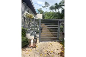 1273 NE 38th St 4, Fort Lauderdale, FL 33334 - MLS#F10527514