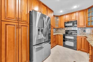 9903 NW 19th St, Coral Springs, FL 33071 - MLS#F10527531