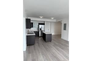 90 SW 3rd St 3912, Miami, FL 33130 - MLS#F10527539