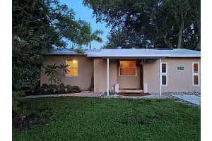 1497 SW 29th Ter, Fort Lauderdale, FL 33312 - MLS#F10527543