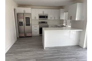 5801 W Commerical Blvd, Tamarac, FL 33319 - MLS#F10527557