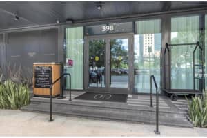 398 NE 5th St 4516, Miami, FL 33132 - MLS#F10527564