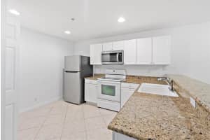 5372 SE Jennings Ln, Stuart, FL 34997 - MLS#F10527565