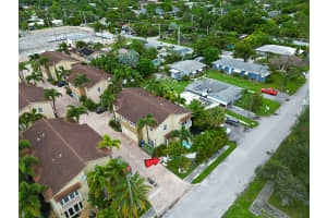 1251 NE 32nd St 1251, Oakland Park, FL 33334 - MLS#F10527569