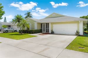 2690 7th Place, Homestead, FL 33033 - MLS#F10527575