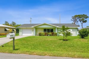 213 E Arbor Ave, Port Saint Lucie, FL 34952 - MLS#F10527590