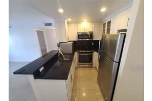 3545 NE 167th St 303, North Miami Beach, FL 33160 - MLS#F10527600