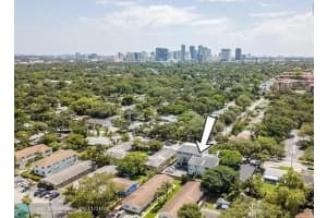1005 SW 15th Ave 4, Fort Lauderdale, FL 33312 - MLS#F10527611