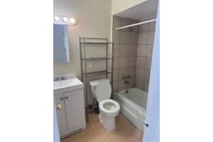 1503 Hayes St E, Hollywood, FL 33020 - MLS#F10527618