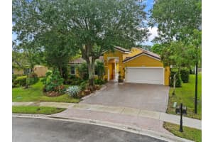 19820 SW 7th Pl, Pembroke Pines, FL 33029 - MLS#F10527645