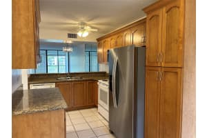 6123 Coral Lake Dr 211, Pompano Beach, FL 33063 - MLS#F10527647