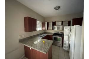 364 NE 25th Pl 204, Homestead, FL 33033 - MLS#F10527659